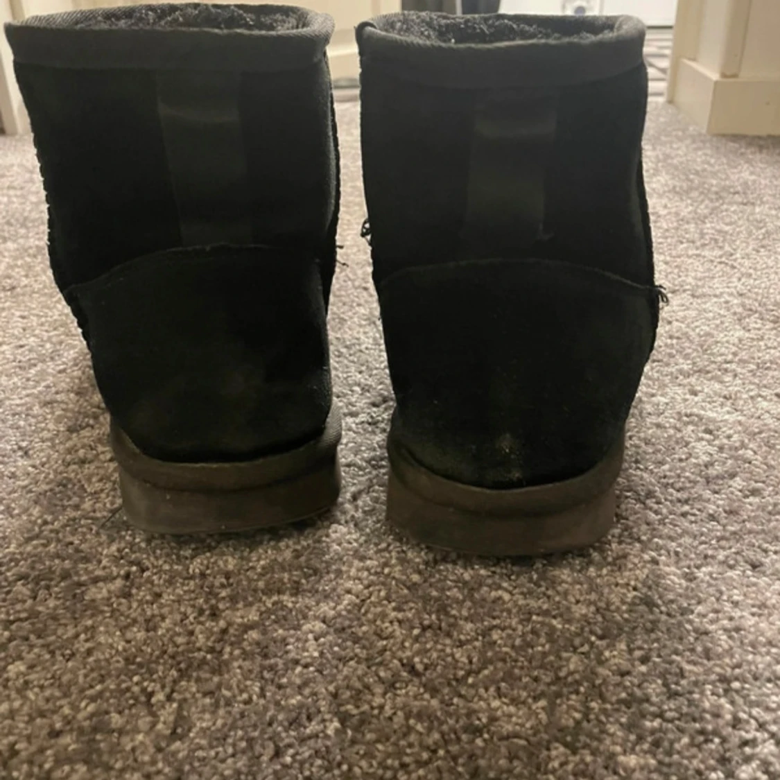 Svarta Uggs  - 90