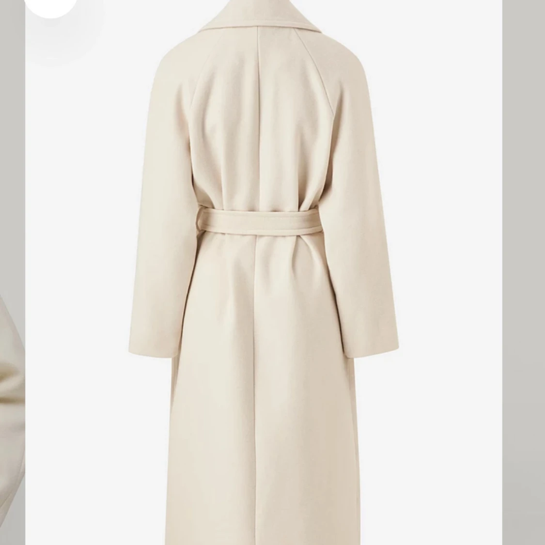 Beige krämvit kappa  - 90