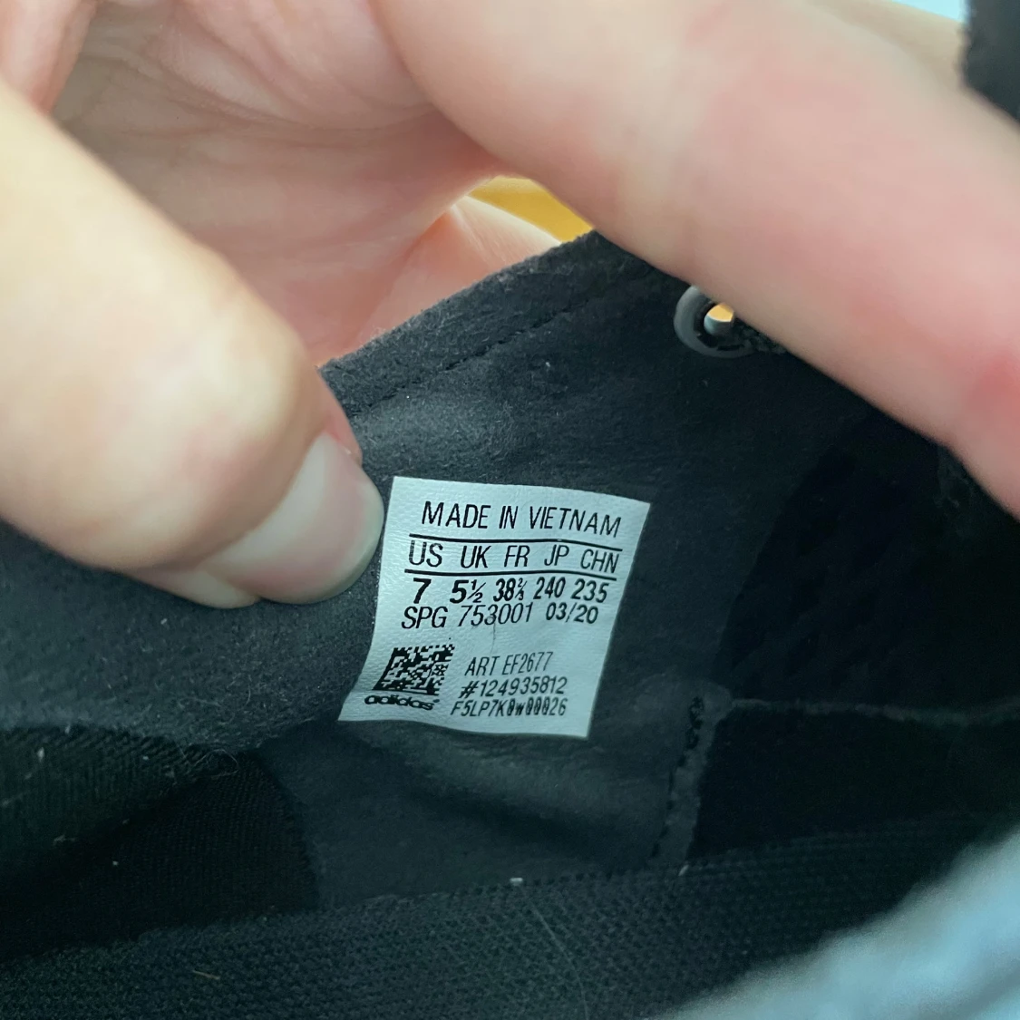 Adidasskor i nyskick!!! - 93