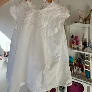 Mango blus - Jättesöt mango blus som är kortärmad och inte går att köpa längre