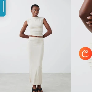 Matchande kjol och topp - Sett från Gina tricot i stl S. Använd vid ett tillfälle. Nypris för toppen - 180kr och kjolen - 280kr. Mitt pris är 200kr för båda delarna🥰