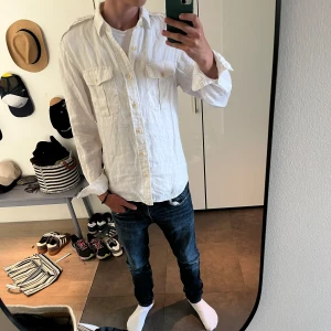 Ralph lauren overshirt 🍾 - Hej, säljer denna riktigt feta Ralph lauren overshirten | stolek S, modellen på bilden är 180 cm | skick 9,5/10 | släng iväg ett dm för frågor! 🍾🙌