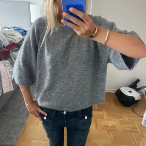 Stickad tshirt - Så snygg