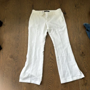 Kostymbyxor - Helt nya kostymbyxor från bikbok