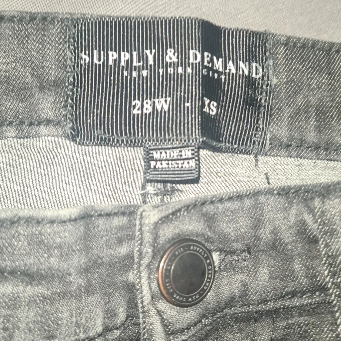 Svarta jeans från Supply & Demand - 3