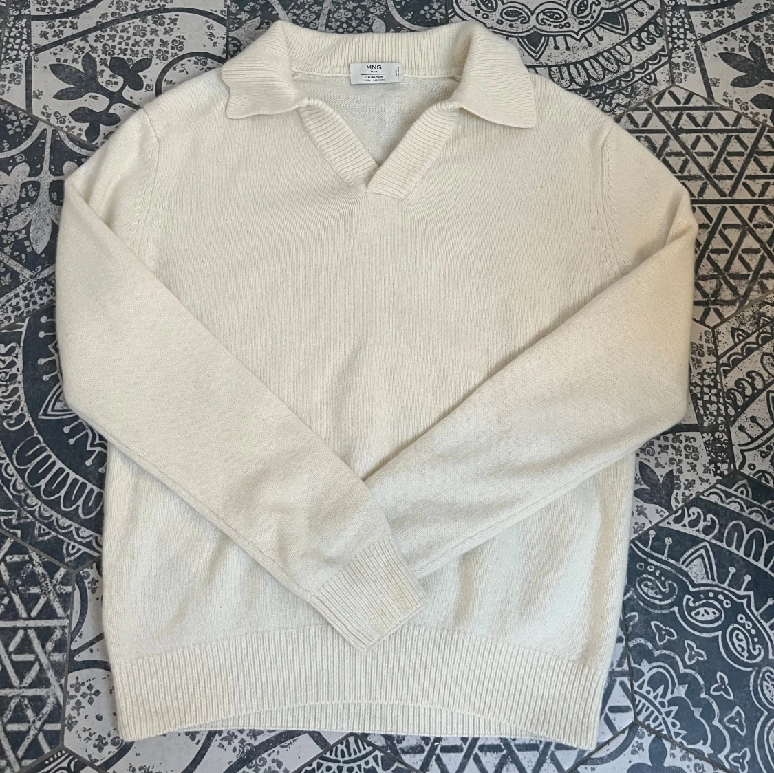 MNG tröja