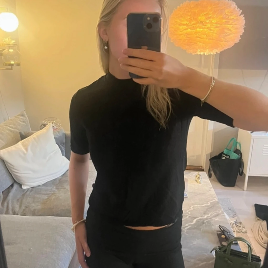 Svart kortärmad topp