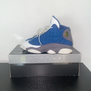Jordan 13 Flint - Jordan 13 flint ifrån 2010. Cond: 7/10 storlek 45