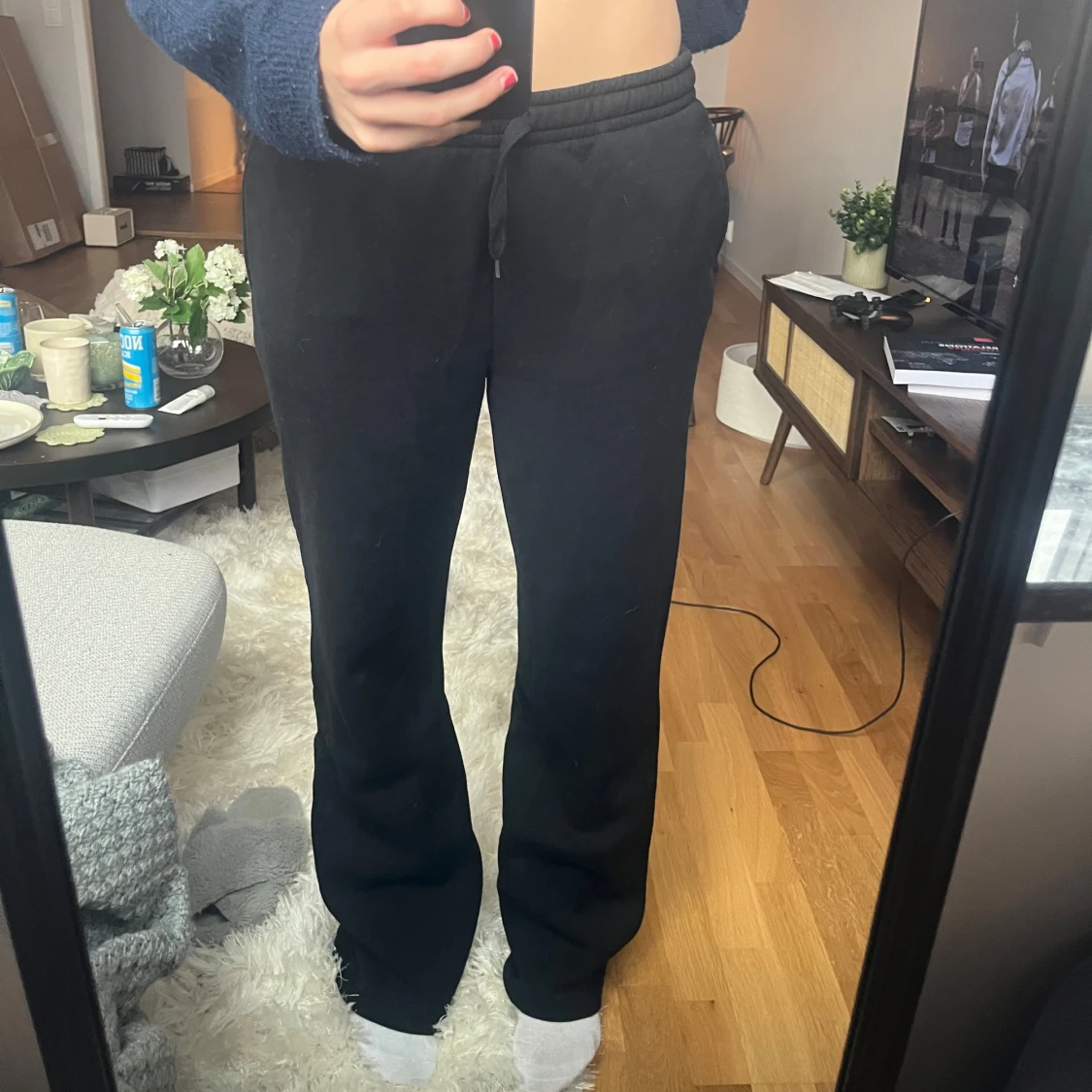 Svarta mjukisbyxor från Gina Tricot