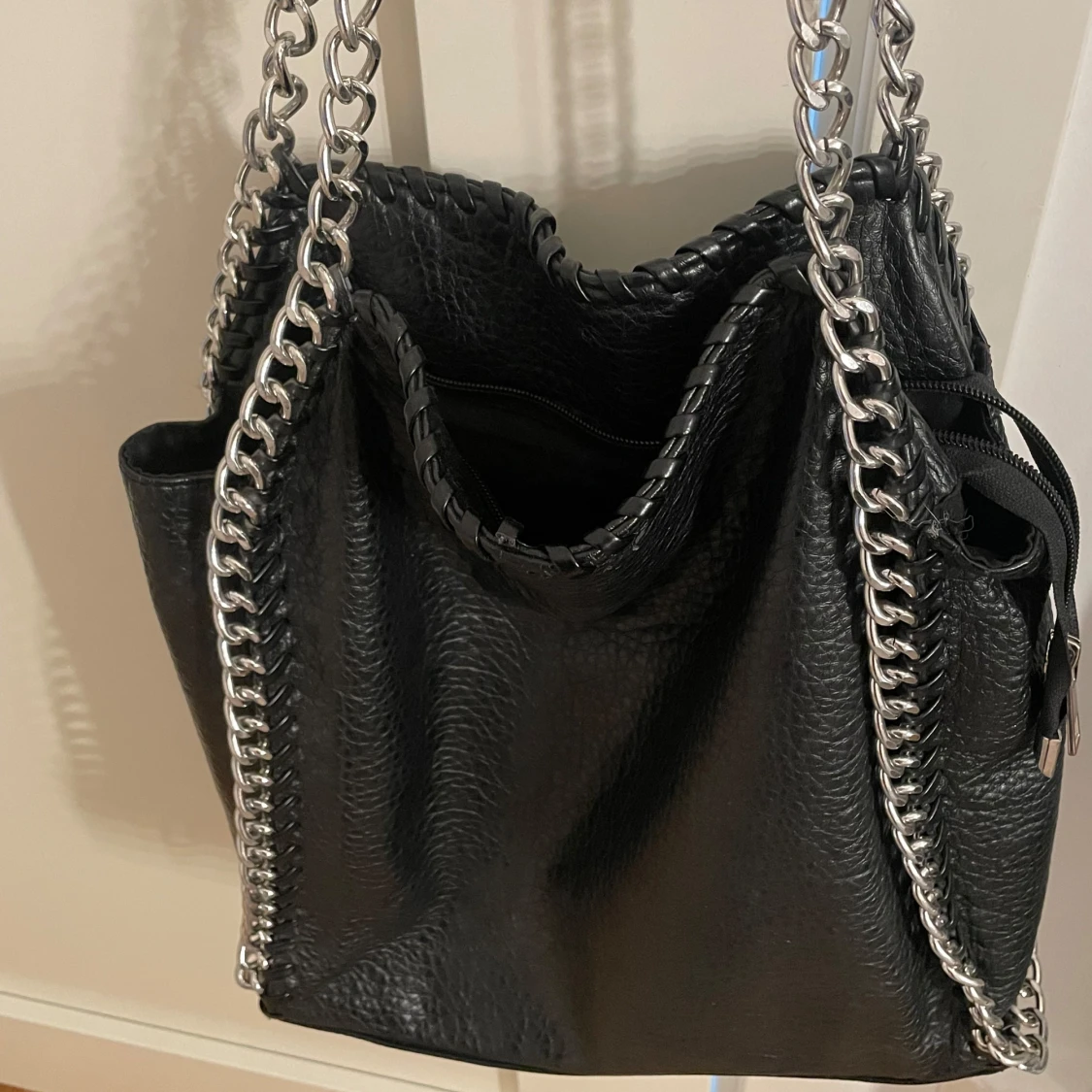 Svart väska - 91