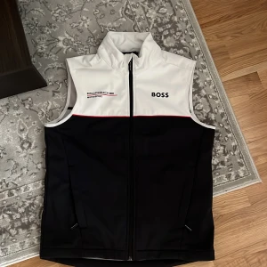 Hugo boss x Porsche  - Riktigt fet Porsche fest som är köpt i Monaco i deras F1 boutique 