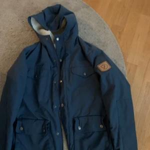 Fjällräven jacka - Storlek xs 