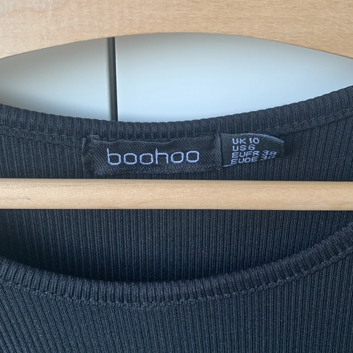 Svart miniklänning  - 92