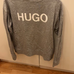 Tröja - Använd endast 1 gång Storlek S