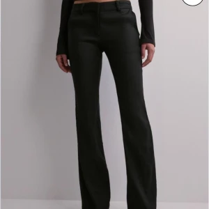 Low Waist Linen Flare Pants - Nyskick  Oanvänd 