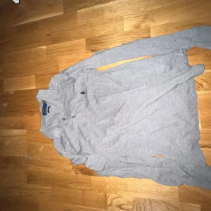 Polo/ralph Lauren Polo  - Den är i nyskick köpte den och den passa inte 