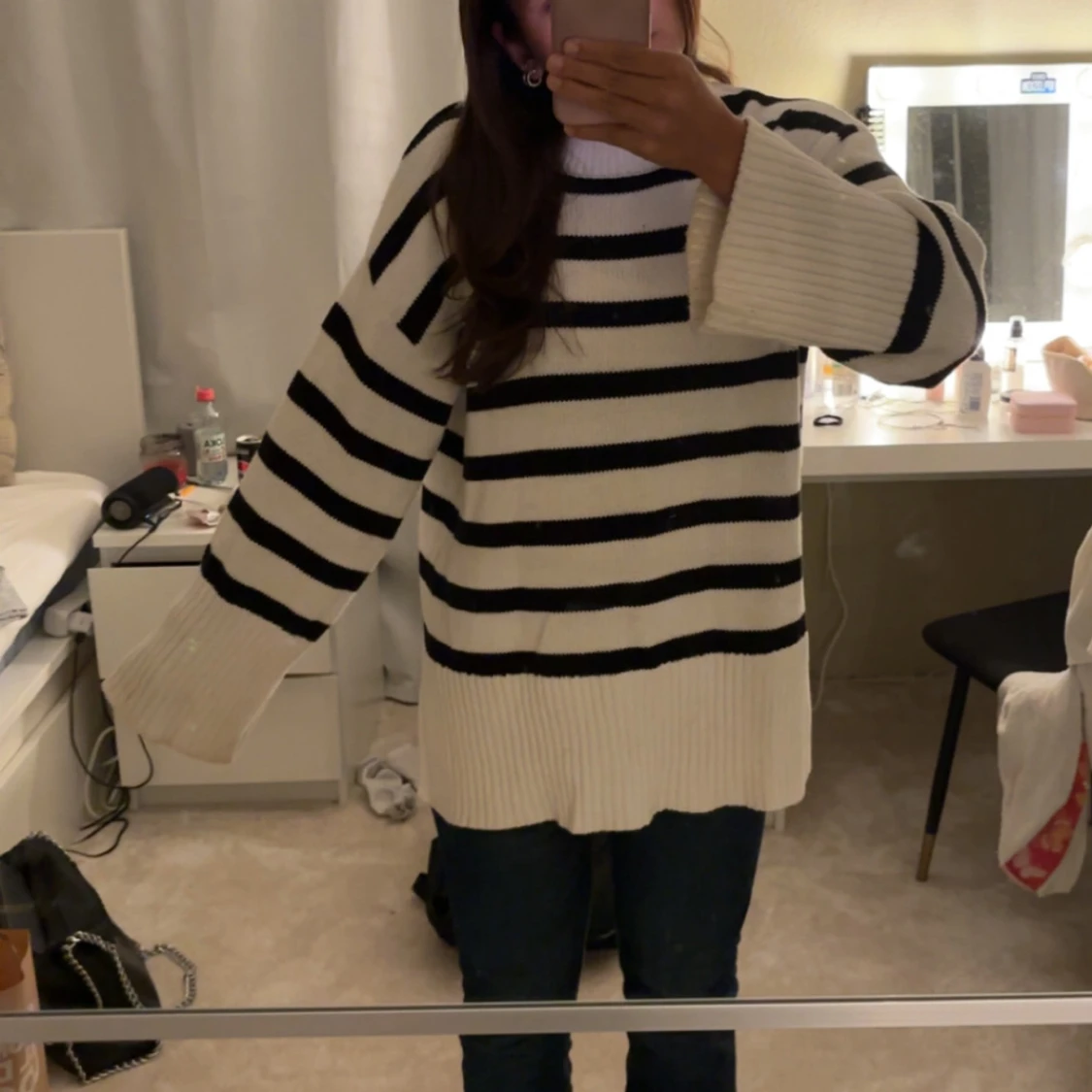 Randig stickad tröja - 1