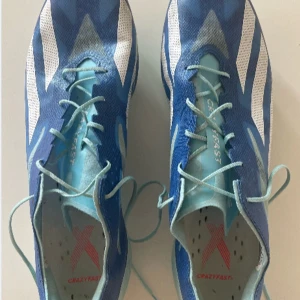 Adidas fg crazy fast - Säljer nu ett par adidas fg crazyfast fotbollsskor i väldigt bra skick. Använda typ 10 ggr utan defekter. Skorna är i storlek 46 och 2/3delar