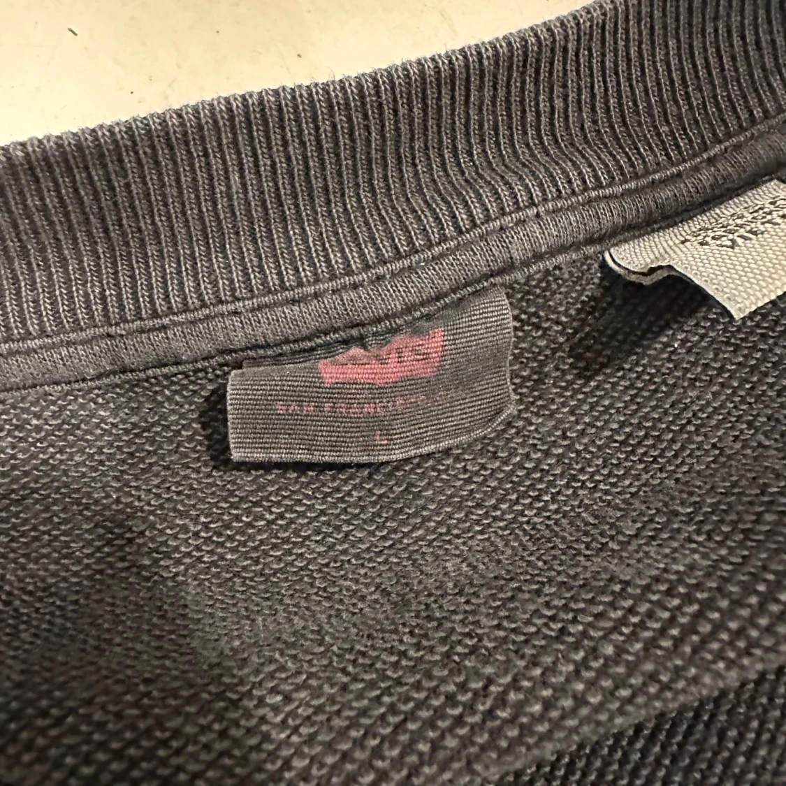 Grå Acid Wash Baggy Levi’s Sweater - 91