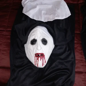 Halloween  - Halloween klänning meg ansikt mask