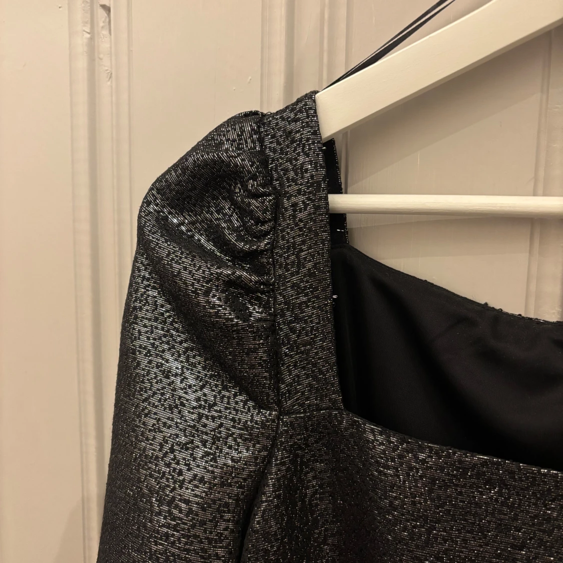 silvrig klänning - 92