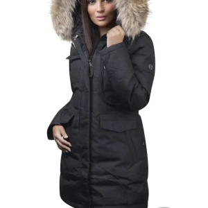 Hollies jacka Livigno long nature/black  - Snygg och varm vinterjacka från Hollies. Köpt på deras egna hemsida för 5000 kr. Inga skador eller märken, ser i princip ny ut. Jackan har även en äkta pälskrage som är avtagbar. Kan ev. Mötas upp vid köp. 