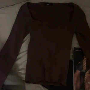 Gina tröja - Säljer denna jätte fina tröjan från gina, tyvärr är den inte min stil ❤️ Strlk S