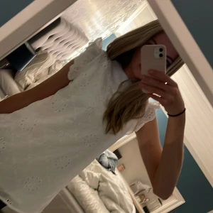 Jättefin blus💕 - Säljer nu min helt nya blus med prislapp kvar för den kommer inte till användning.💕