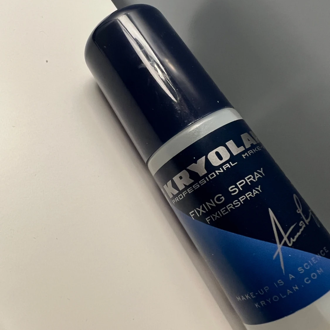 Kryolan professional makeup - FIXING SPRAY - 92