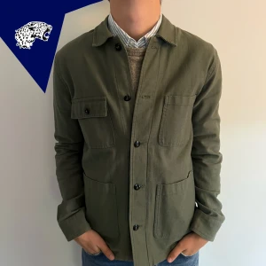 SAMSOE SAMSOE OVERSHIRT - Fet Samsøe Samsøe Overshirt | Skick: 9/10 | Strl: M/L | Modellen är 182cm | Hör av dig vid frågor eller funderingar!