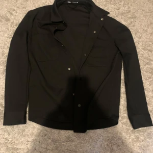 Zara kofta  - Aldrig använd  Kvitto finns  