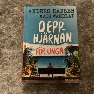 Bok  - Depphjärnan för unga. Har inte läst i den, alla sidor är bra, inte skadade.
