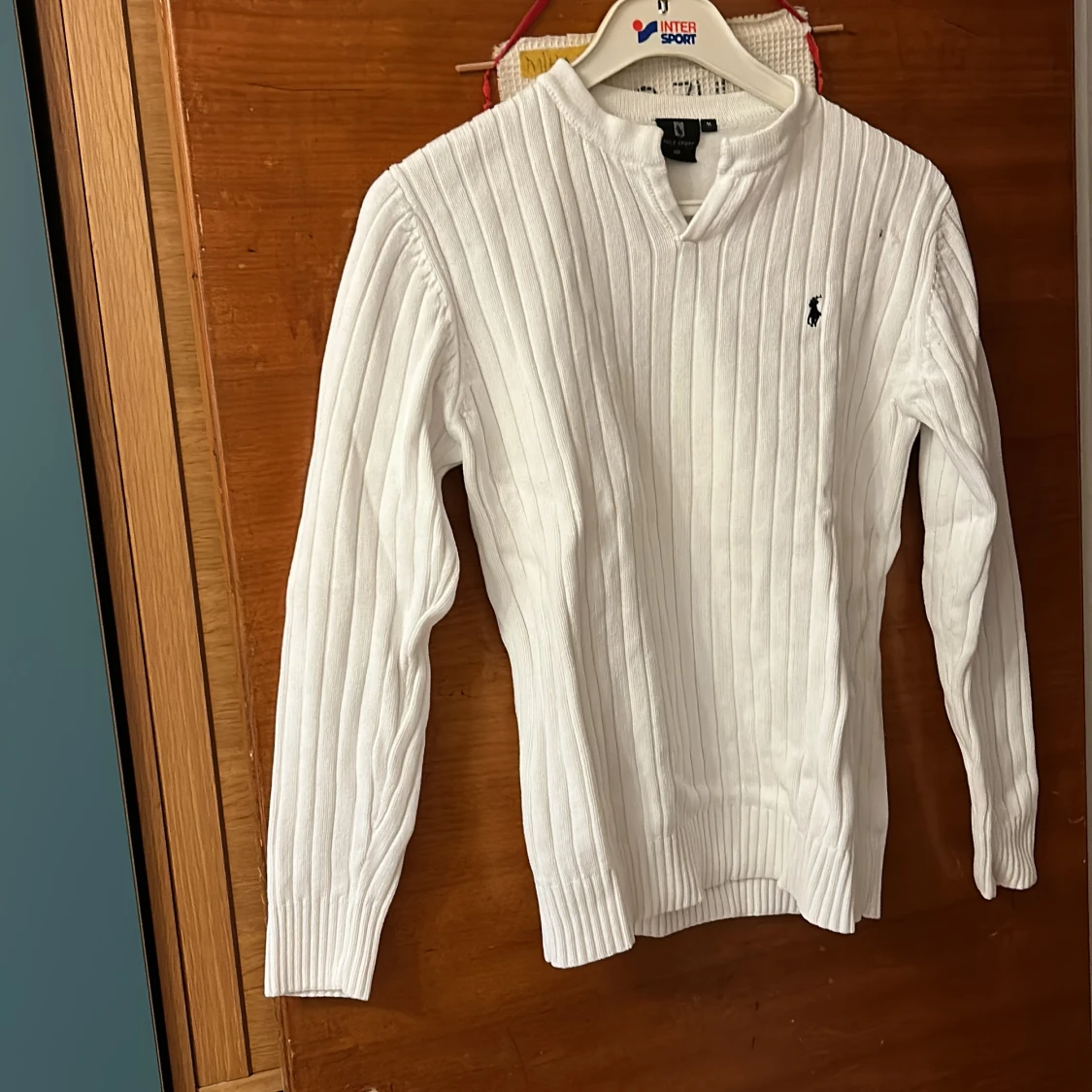 Vit ribbad tröja från Polo Sport