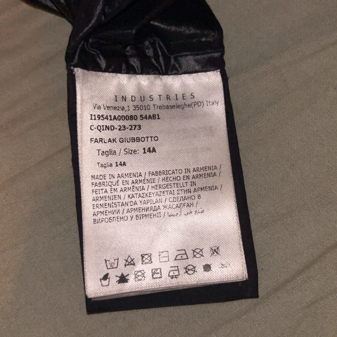 Svart vindjacka från Moncler - 4