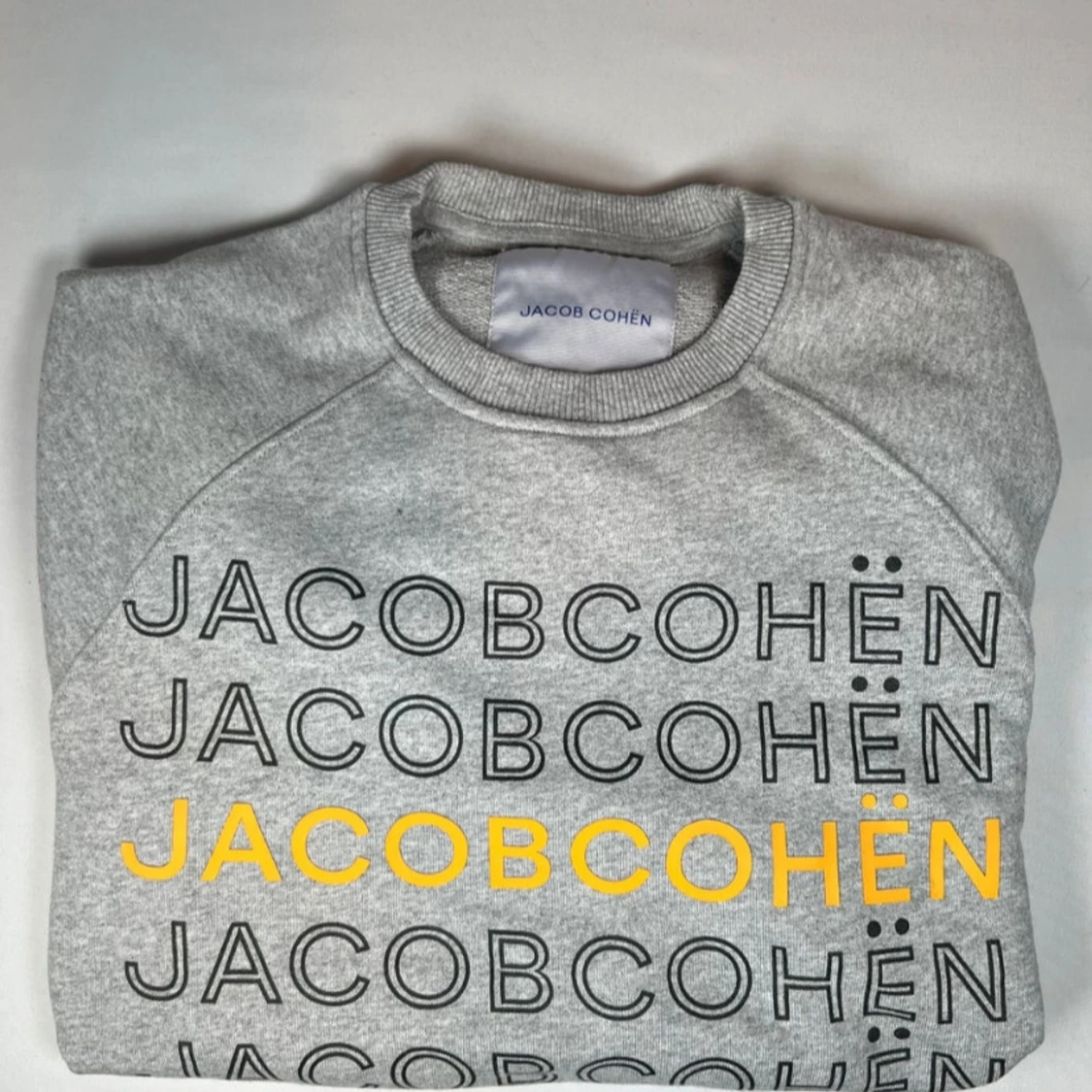Grå sweatshirt från Jacob Cohën