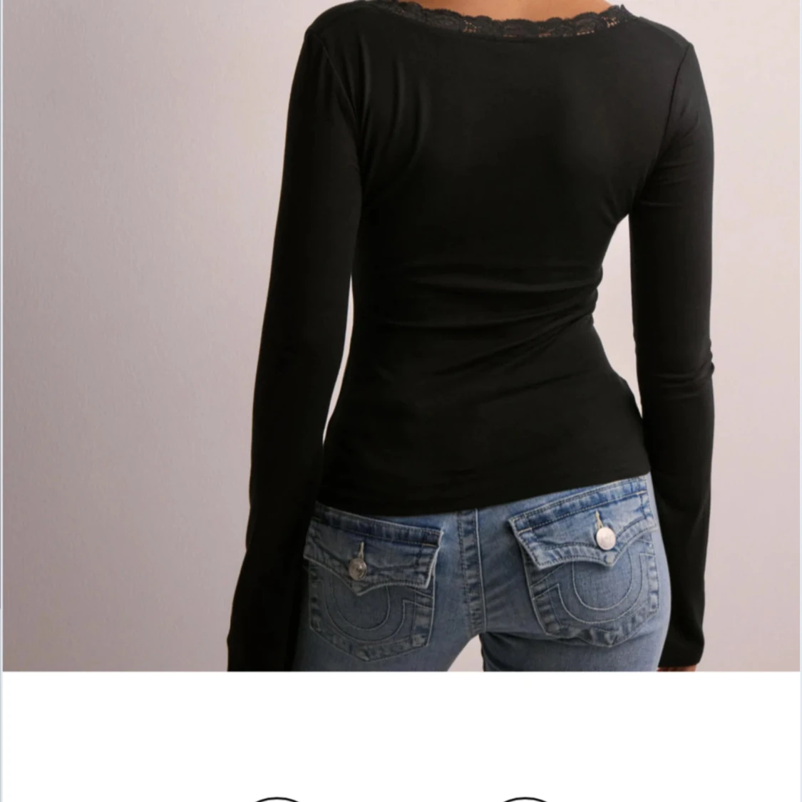 Svart långärmad topp med spets - 1