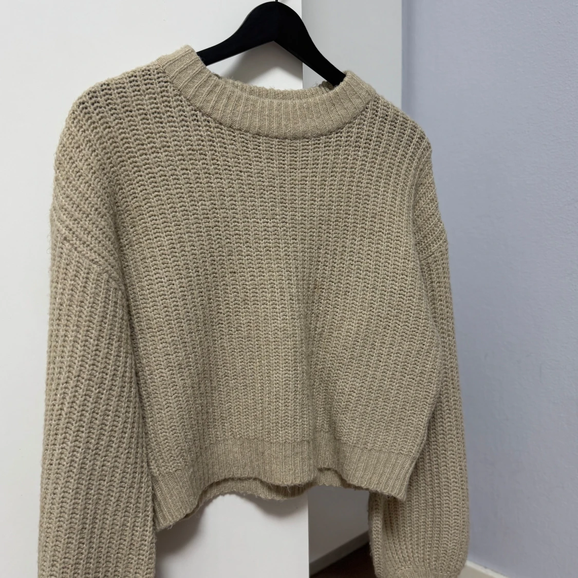 Beige stickad tröja från VILA - 1