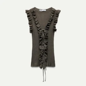 Zara topp - Köptes av en här på plick och jag har aldrig använt den❤️går att diskutera pris