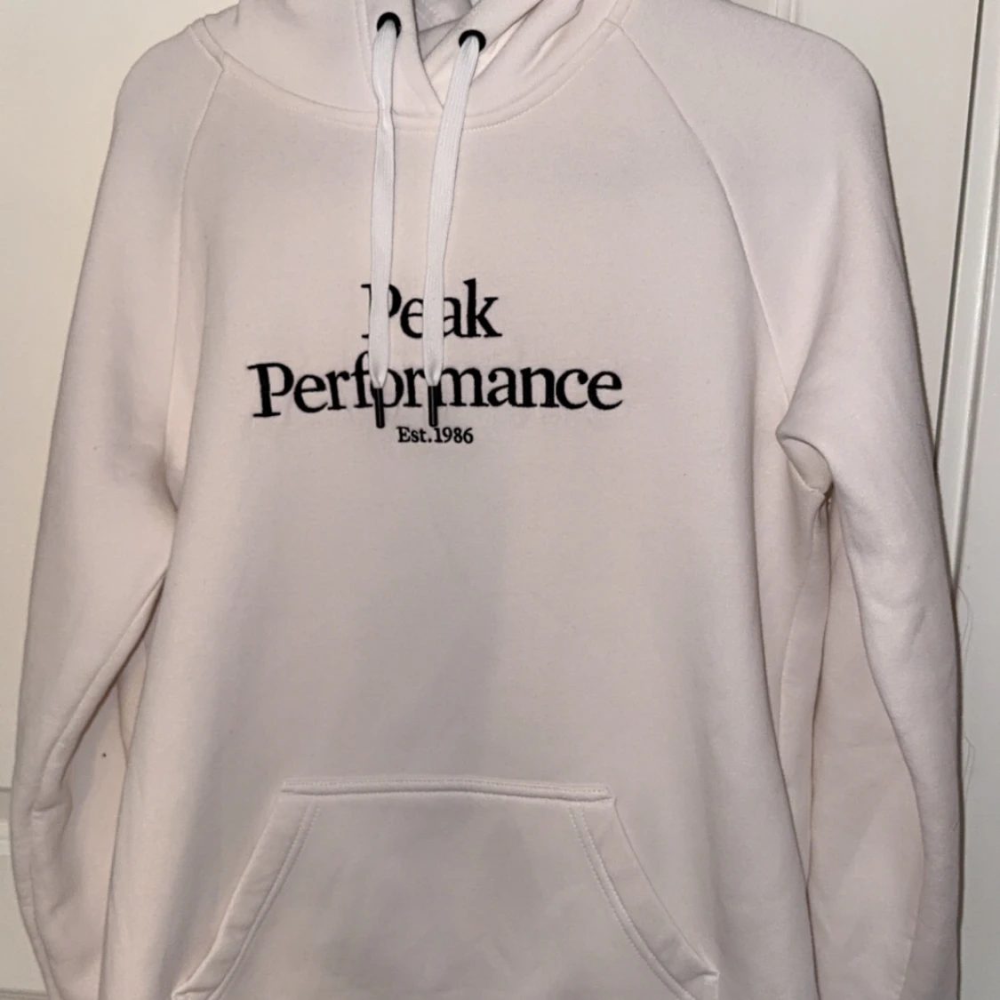 Vit hoodie från Peak Performance - 90