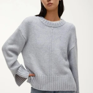 Ljusblå stickad tröja - Jättefin stickad tröja från HM🩷