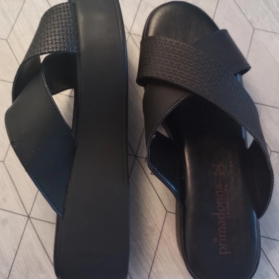 Svarta sandaler från Primadonna - 92