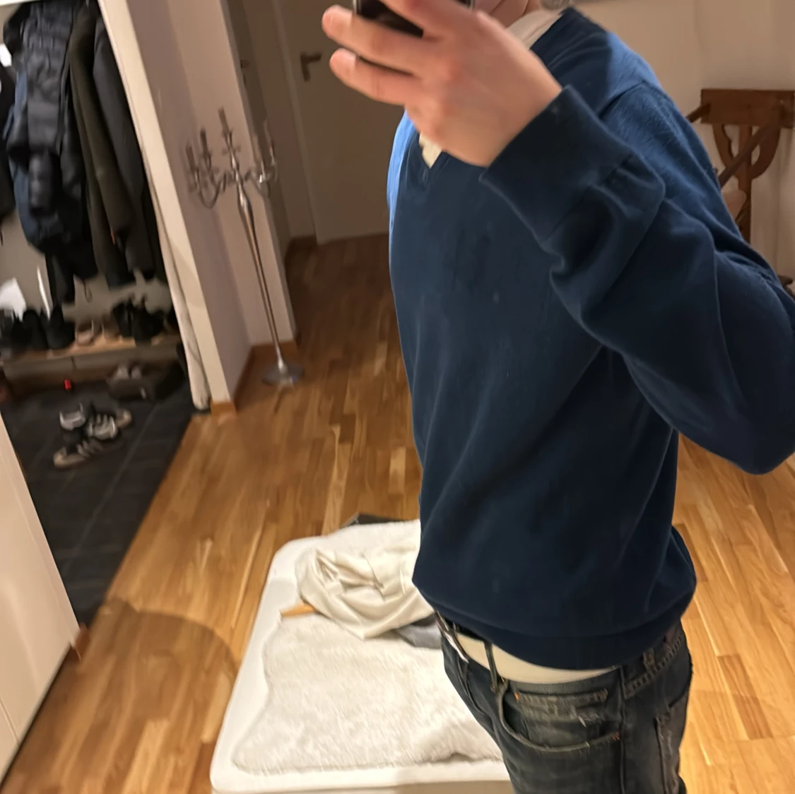 Blå stickad tröj - 90