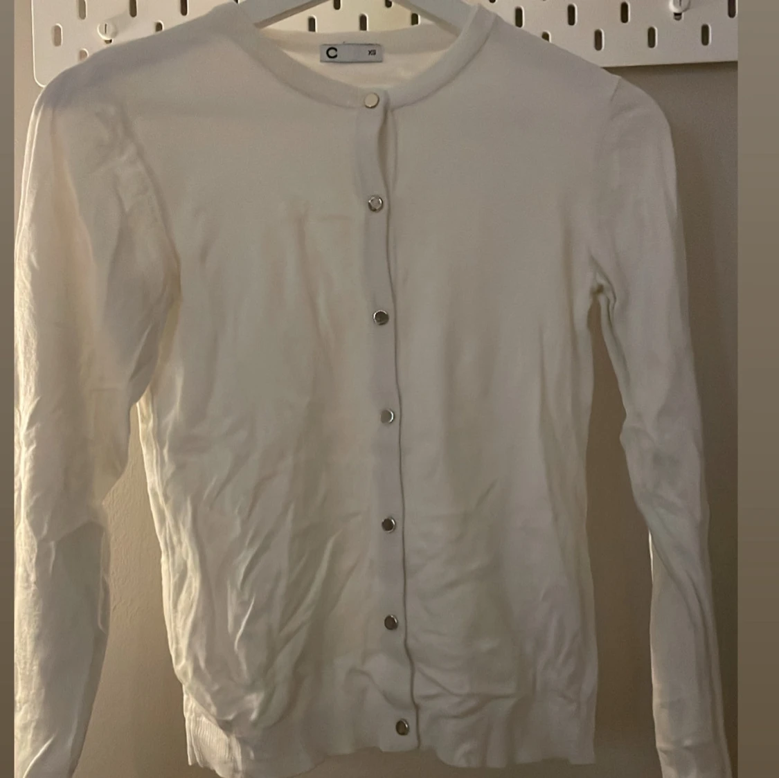 Vit kofta från cubus 