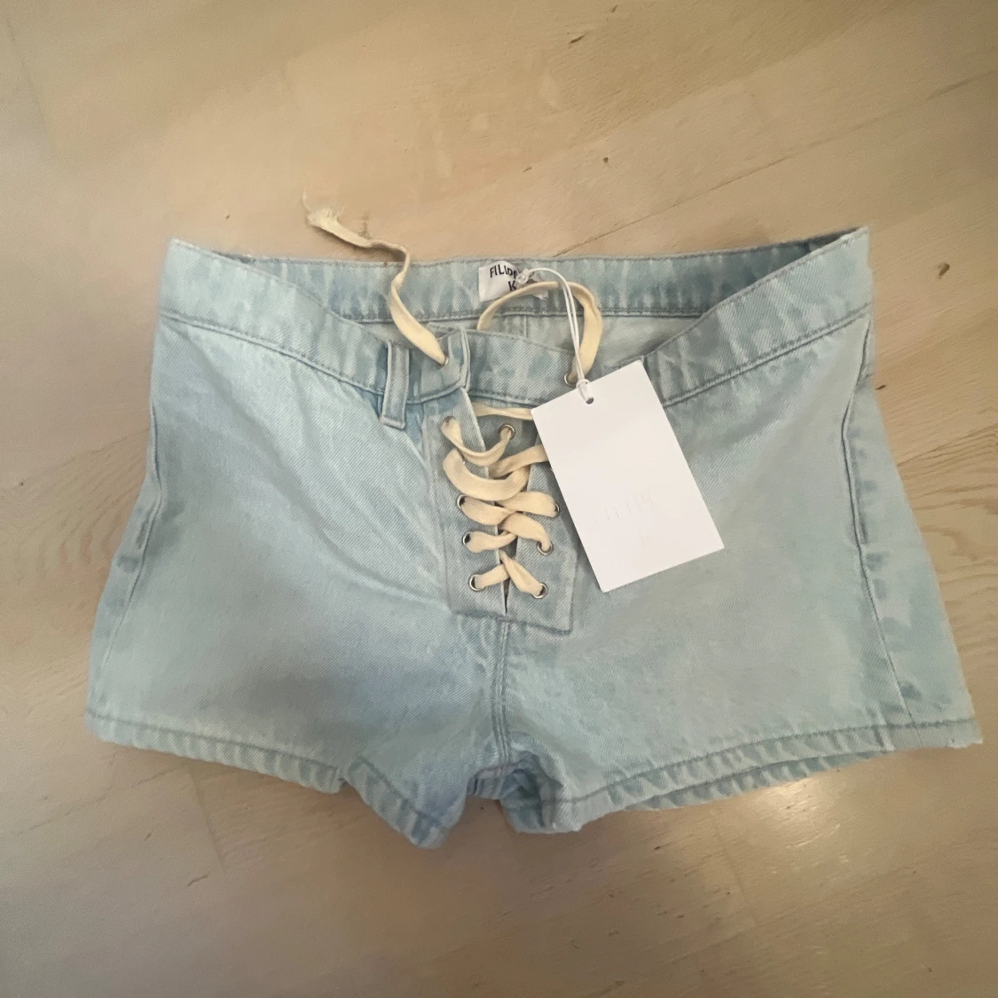 Filippa K, prislapp kvar - 90