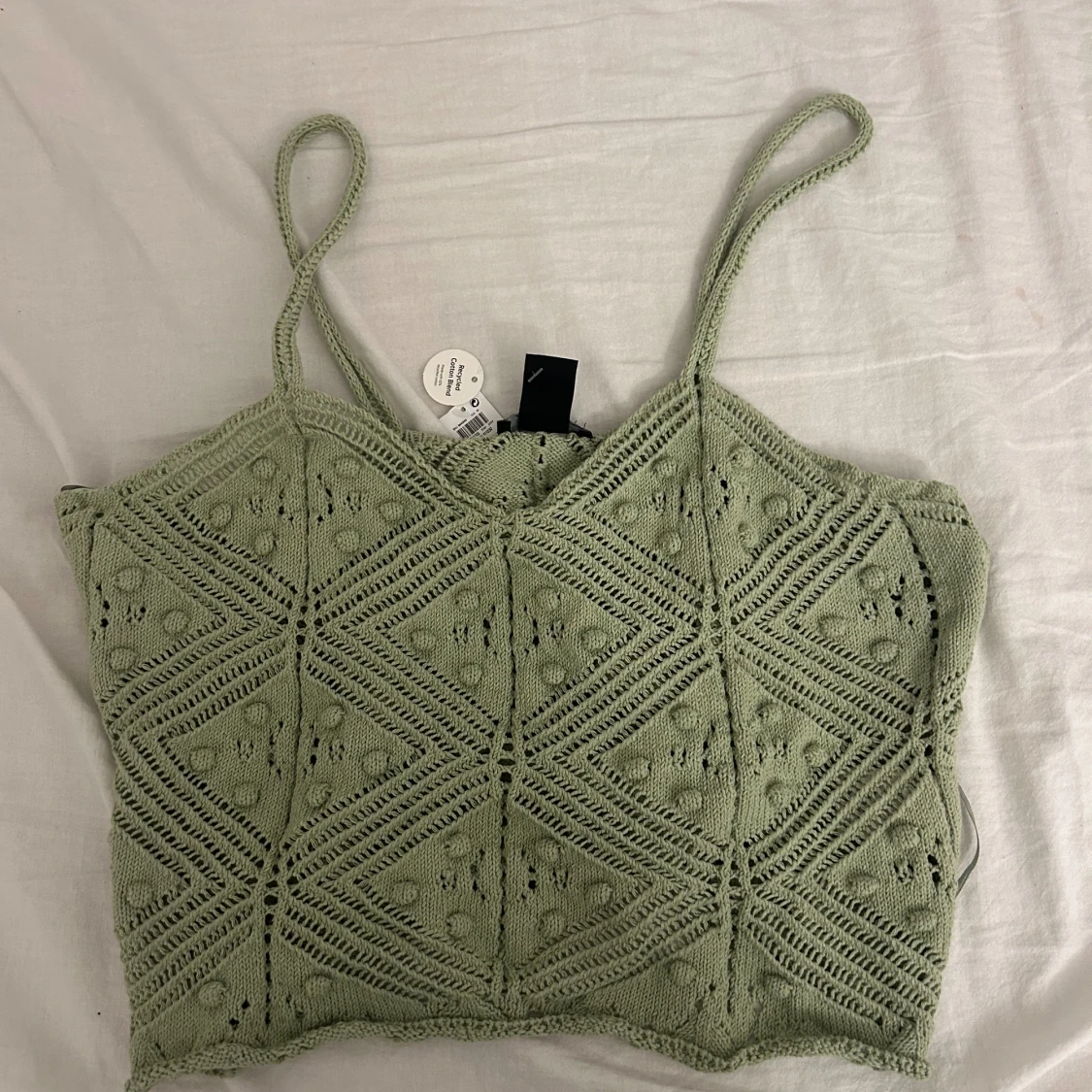 Grön stickad topp från Lindex