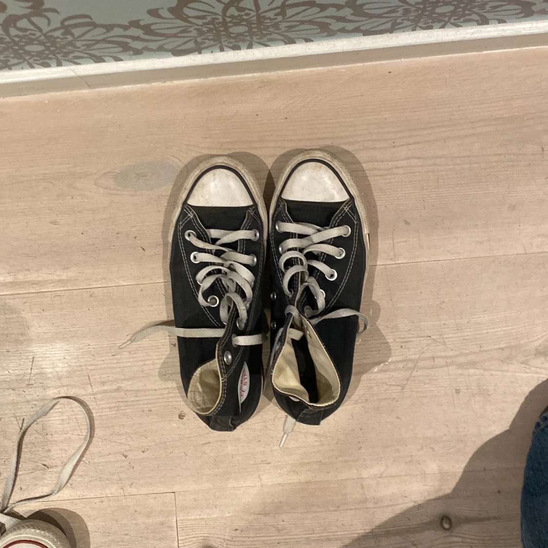 Converse skor i olika färger! - 92