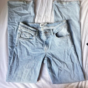 Jeans - Bootcut jeans från lager 157 i storlek S