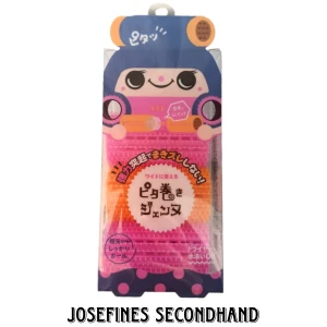 Kbeauty hårrullar - Tre stycken kbeauty hårrullar. Cirka 6 cm breda. Har inte kommit till användning. Fri frakt vid köp av 3 eller fler smink/hudvård/accessoarer