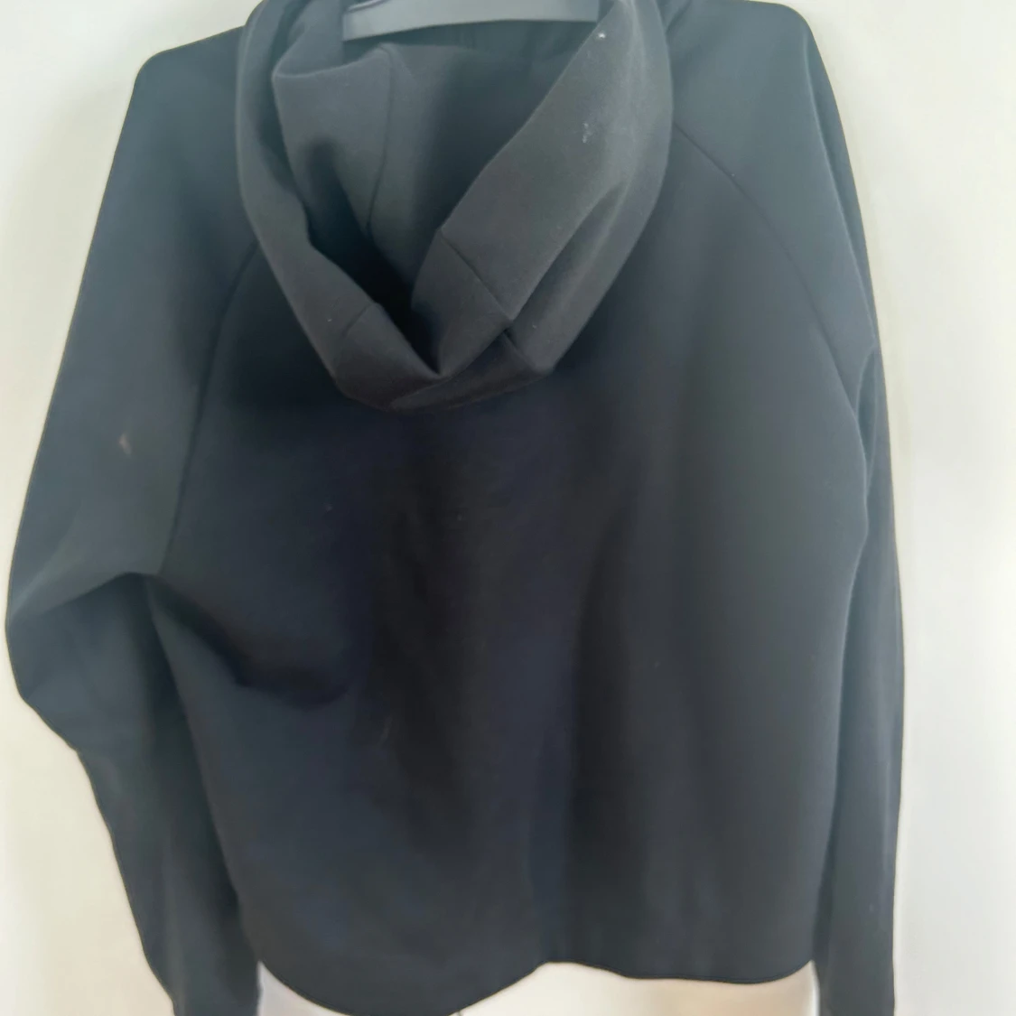 Svart tech fleece från Nike - 90