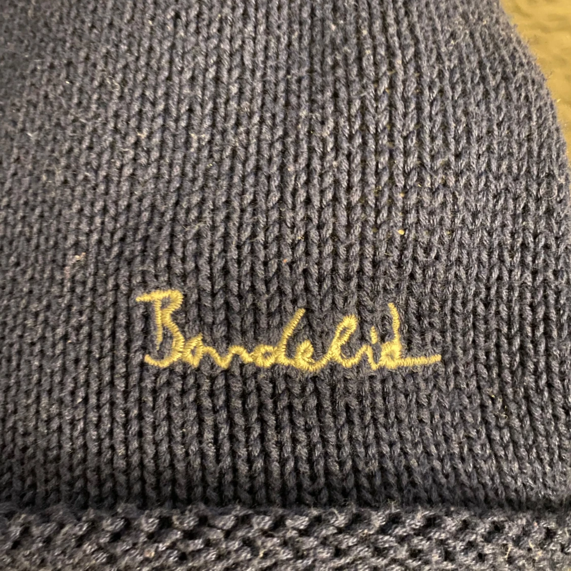 Mörkblå stickad tröja med stjärna från Bondelid - 91